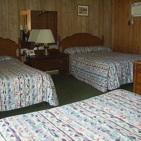 Cedar Grove Motel แอลทูนา ภายนอก รูปภาพ