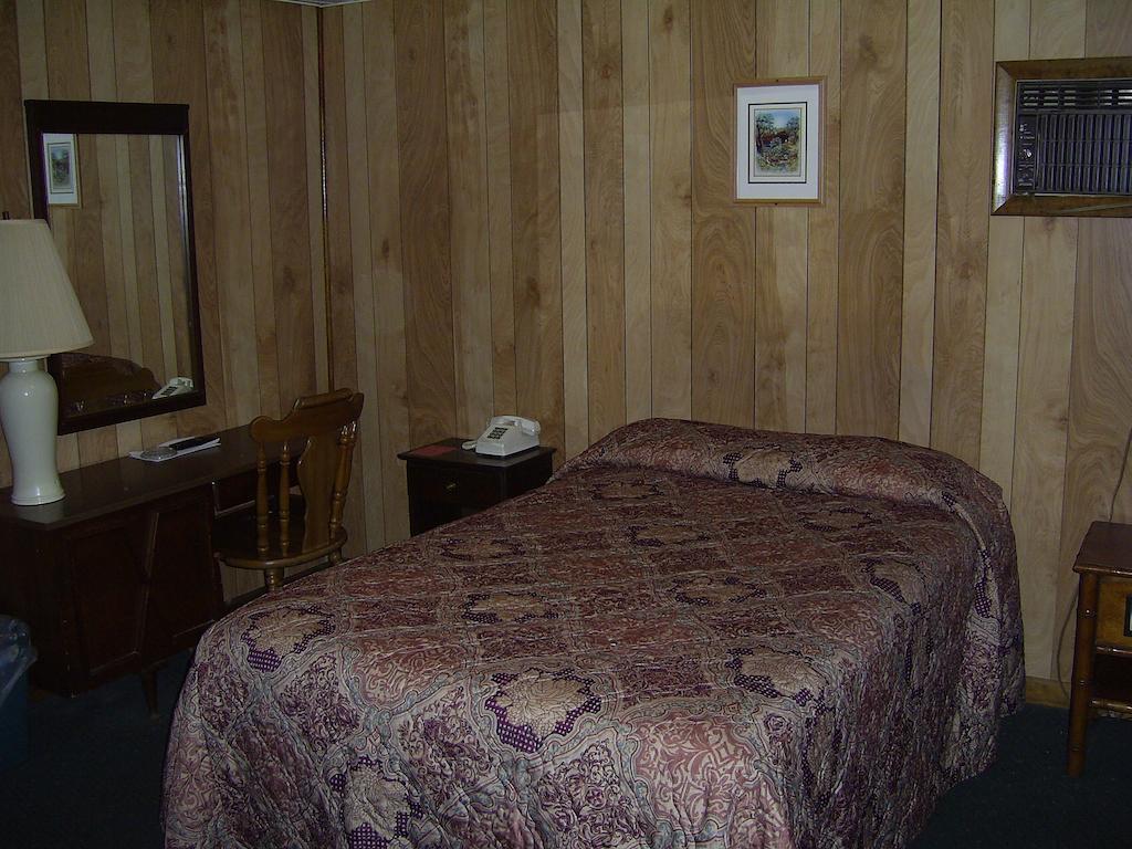 Cedar Grove Motel แอลทูนา ห้อง รูปภาพ